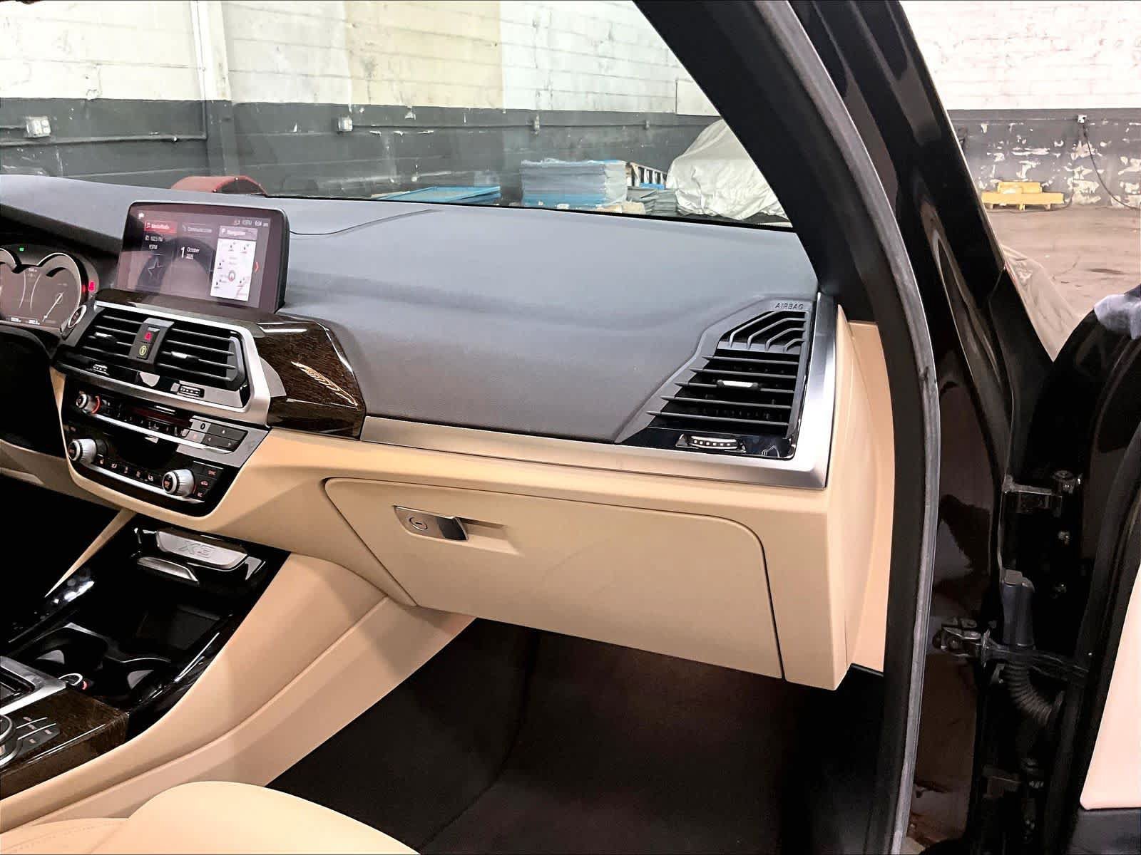 Used 2019 BMW X3 sDrive30i w/ Premium Package RWD image 18