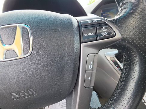 Used 2012 Honda Odyssey Touring Elite image 38