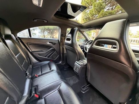 Used 2014 Mercedes-Benz CLA 250 image 47
