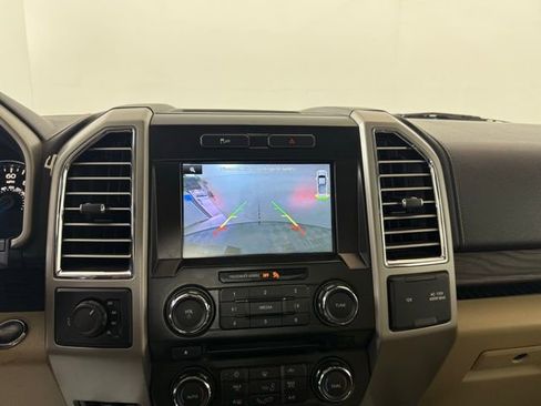 Used 2015 Ford F150 Lariat image 30