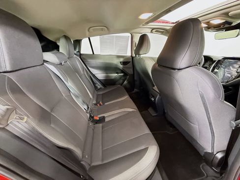 Used 2025 Subaru Crosstrek 2.0i Premium image 32