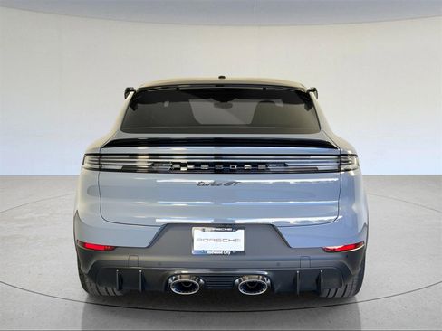 New 2025 Porsche Cayenne Turbo GT image 7