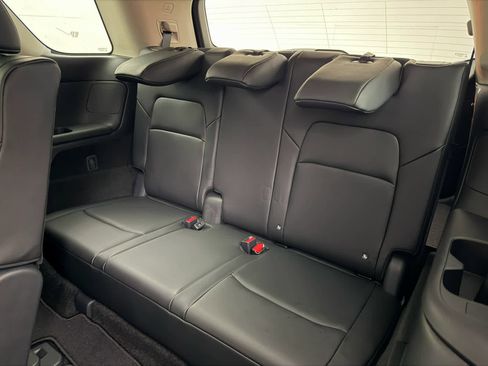 New 2026 Nissan Pathfinder SL image 16