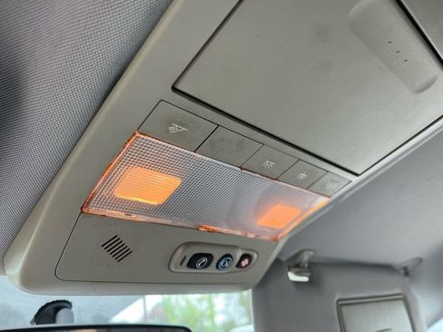 Used 2008 Saturn Vue XE image 17