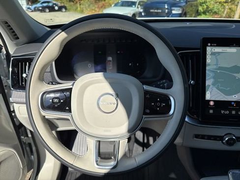 New 2026 Volvo XC90 B6 Ultra w/ Protection Package AWD/4WD image 2