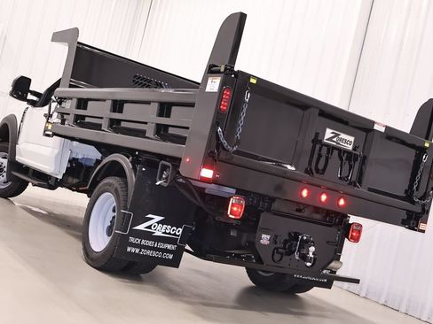 New 2026 Ford F550 4x4 Regular Cab Super Duty image 28