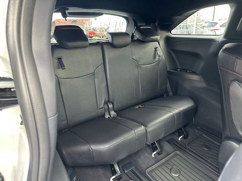 Used 2025 Toyota Sienna XSE w/ XSE Plus Package image 15