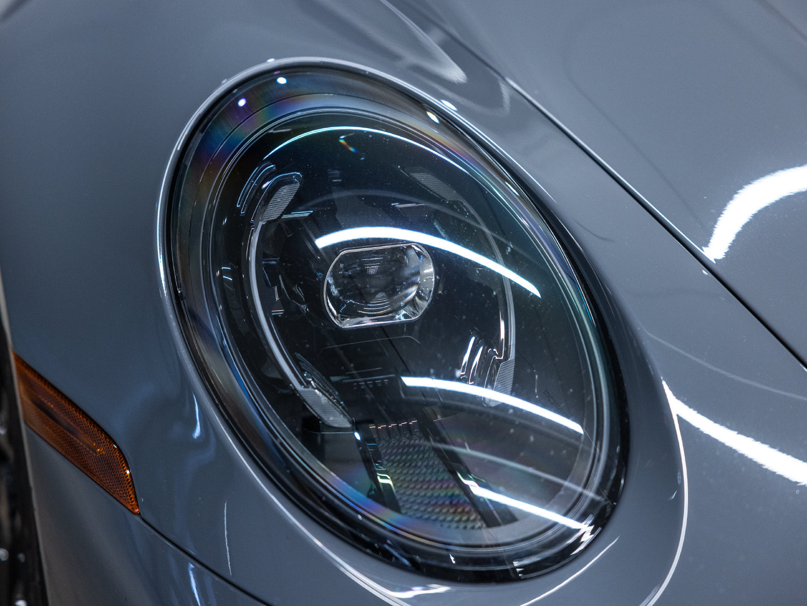 Certified 2025 Porsche 911 Carrera 4 GTS AWD/4WD image 9