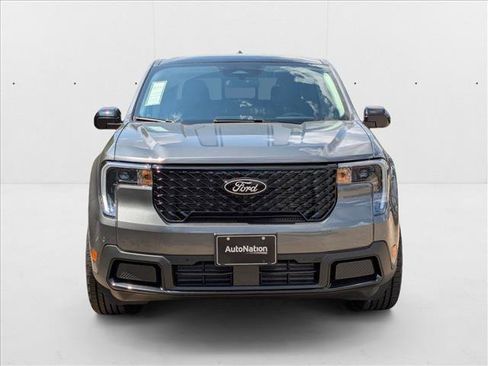 New 2025 Ford Maverick Lariat w/ Black Appearance Package image 6