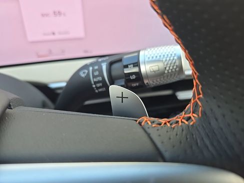 Used 2026 Genesis GV70 3.5T Sport Prestige image 37