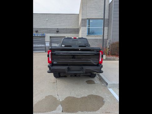 New 2026 Ford F250 Platinum AWD/4WD image 4