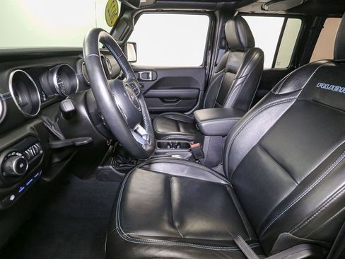 Used 2022 Jeep Wrangler Unlimited Rubicon 4xe w/ Cold Weather Group AWD/4WD image 45