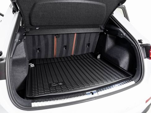 Certified 2025 Audi Q3 2.0T Premium w/ Convenience Package image 24