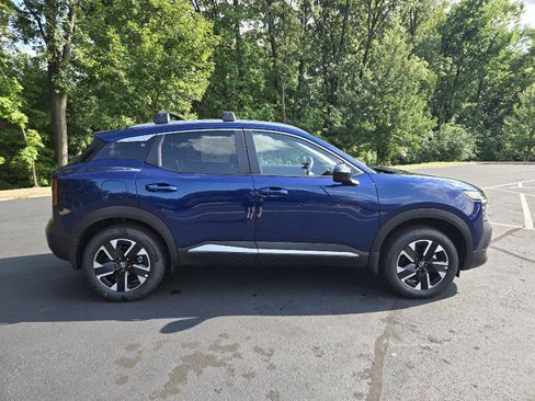 New 2026 Nissan Kicks SV w/ Cold Weather Package AWD/4WD image 2