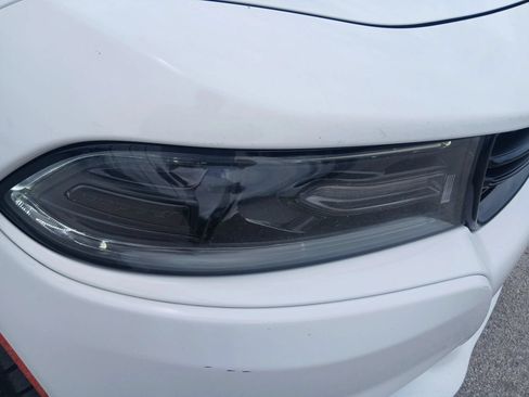 Used 2019 Dodge Charger SXT RWD image 20