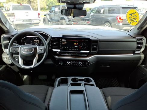 Used 2024 GMC Sierra 1500 Elevation image 22