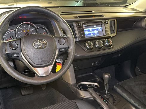 Used 2016 Toyota RAV4 LE AWD/4WD image 15