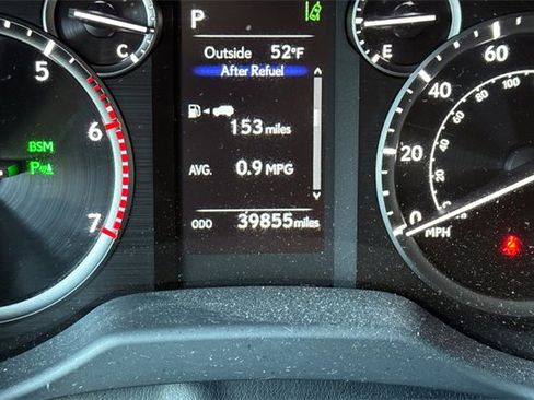 Used 2022 Lexus GX 460 Premium image 27