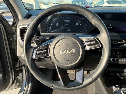 Used 2025 Kia Seltos S image 28