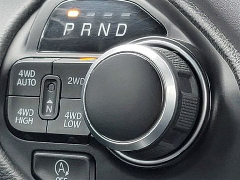 Certified 2023 RAM 1500 Big Horn image 30