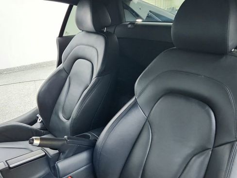 Used 2014 Audi R8 V8 w/ Convenience Package image 20