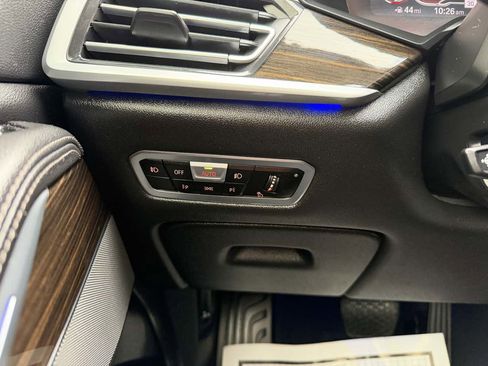 Used 2019 BMW X7 xDrive50i w/ Premium Package image 29