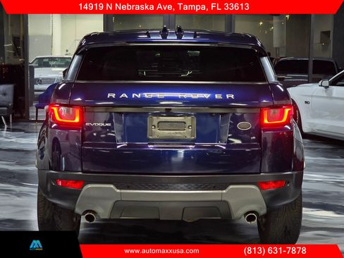 Used 2018 Land Rover Range Rover Evoque SE image 9