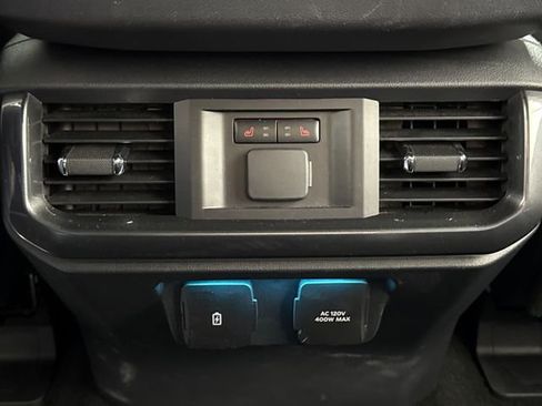 Used 2022 Ford F150 Lariat w/ Equipment Group 502A High AWD/4WD image 26