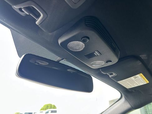 Used 2016 Ford Mustang GT Premium RWD image 18