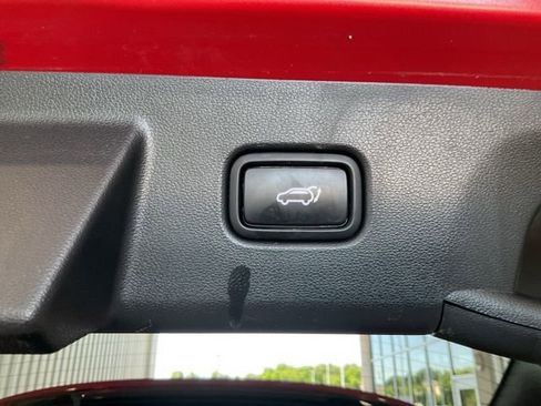 Used 2022 Hyundai Tucson Limited w/ Cargo Package FWD image 20