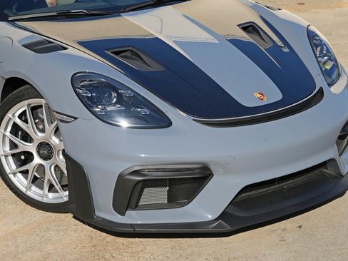 Used 2025 Porsche 718 Cayman GT4 RS w/ Weissach Package RWD image 53