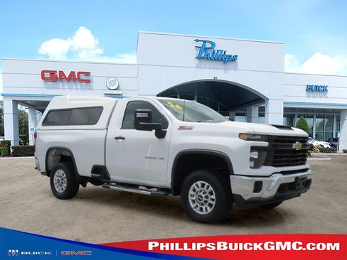 Used 2024 Chevrolet Silverado 2500 W/T w/ WT Convenience Package AWD/4WD image 1