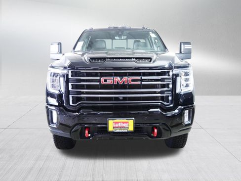 Certified 2022 GMC Sierra 3500 AT4 w/ AT4 Premium Plus Package AWD/4WD image 2