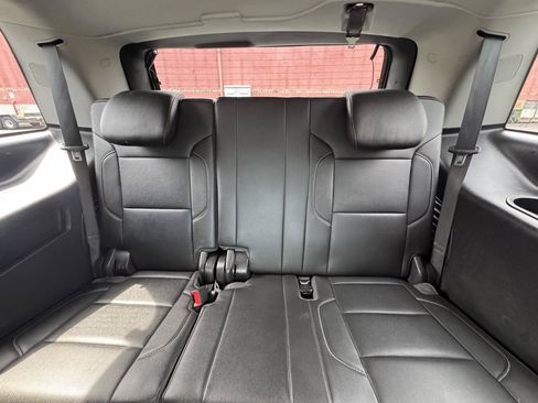 Used 2018 Chevrolet Tahoe LT AWD/4WD image 19