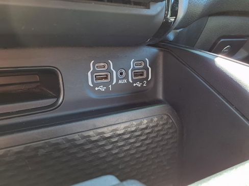 Used 2024 RAM 1500 Big Horn AWD/4WD image 25