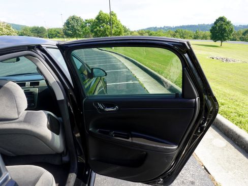 Used 2015 Chevrolet Impala Police image 18