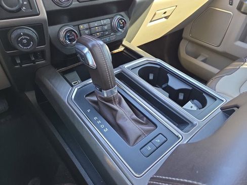 Used 2019 Ford F150 Limited image 18