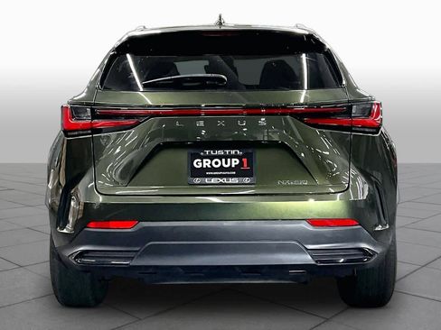 Used 2024 Lexus NX 250 FWD image 4