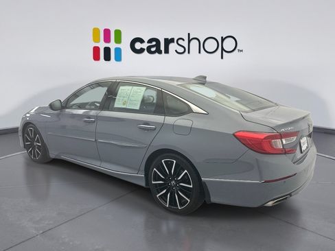 Used 2021 Honda Accord Touring image 3