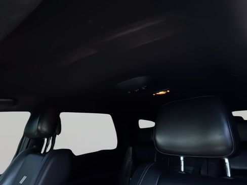 Used 2020 Dodge Durango R/T RWD image 32