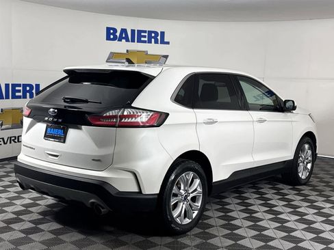 Used 2021 Ford Edge Titanium image 5