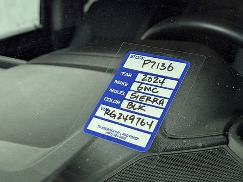 Used 2024 GMC Sierra 1500 Elevation image 28