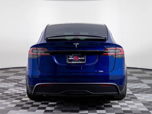 Used 2023 Tesla Model X image 6