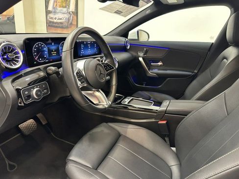 Certified 2025 Mercedes-Benz CLA 250 image 6
