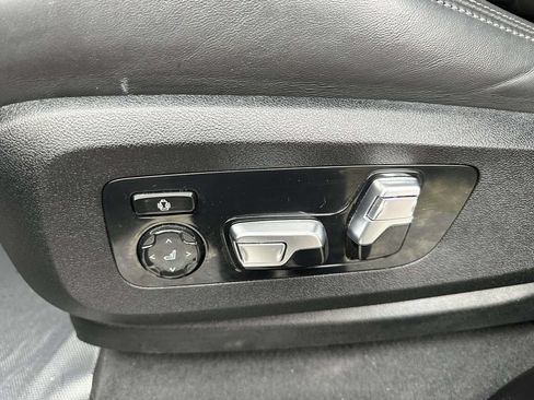 Used 2023 BMW X5 M w/ Executive Package AWD/4WD image 23