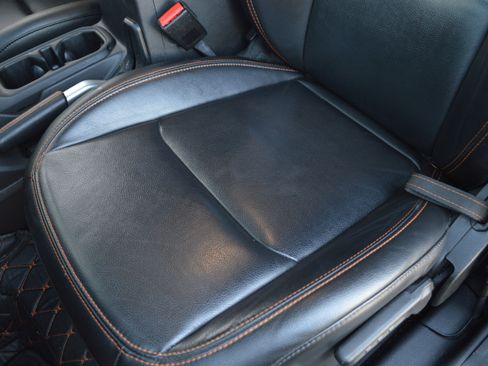 Used 2021 Jeep Gladiator Mojave image 29