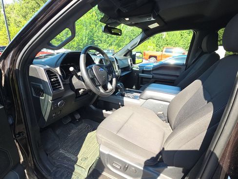 Used 2019 Ford F150 XLT w/ Equipment Group 302A Luxury AWD/4WD image 8