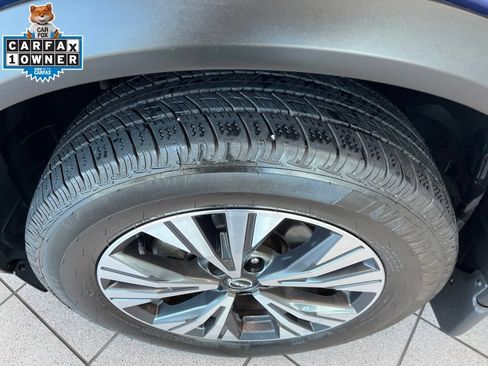 Used 2023 Nissan Rogue SV AWD/4WD image 5