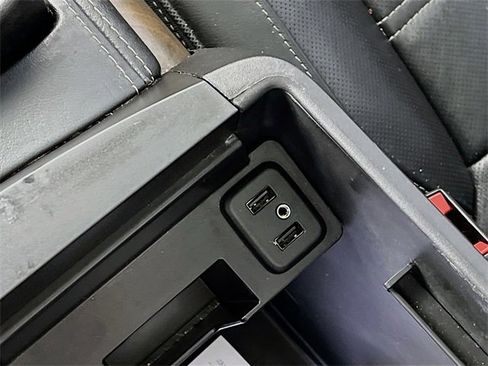 Used 2018 GMC Yukon Denali w/ Denali Ultimate Package image 38