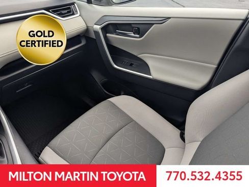 Certified 2025 Toyota RAV4 XLE FWD image 17